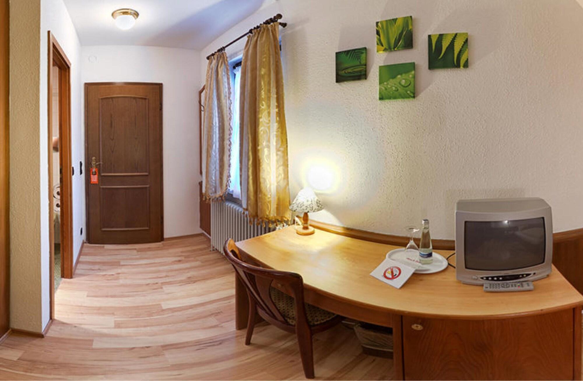 Hotel Lamm Remshalden Extérieur photo